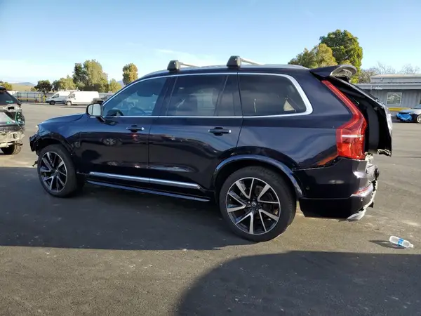 YV4A22PL0K1471845 2019 VOLVO XC90 - Image 2