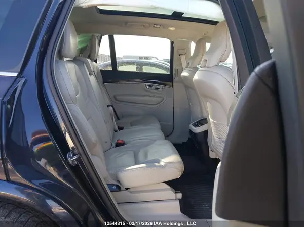 YV4A22PL0K1473093 2019 VOLVO XC90 - Image 8