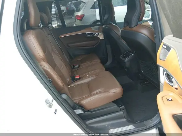 YV4A22PL0K1492825 2019 VOLVO XC90 - Image 8
