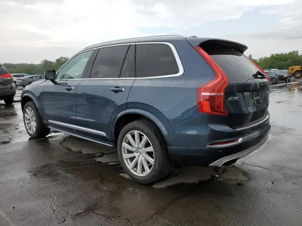 YV4A22PL0K1495269 2019 VOLVO XC90 - Image 2