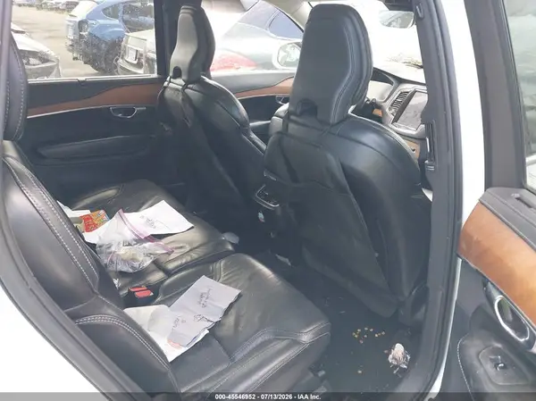 YV4A22PL0K1506836 2019 VOLVO XC90 - Image 8