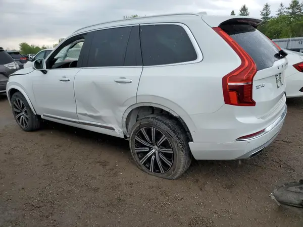 YV4A22PL0M1703427 2021 VOLVO XC90 - Image 2