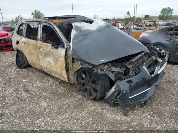 YV4A22PL1G1013979 2016 VOLVO XC90 - Image 1