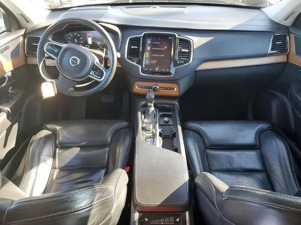 YV4A22PL1G1016641 2016 VOLVO XC90 - Image 8