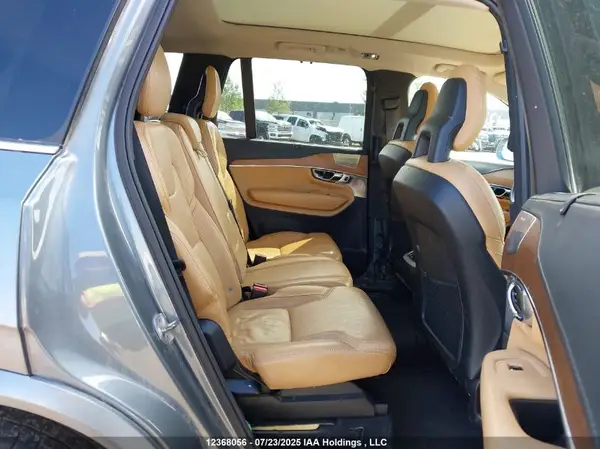 YV4A22PL1G1016705 2016 VOLVO XC90 - Image 8