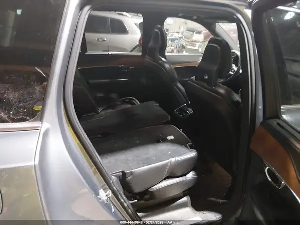 YV4A22PL1G1020611 2016 VOLVO XC90 - Image 8