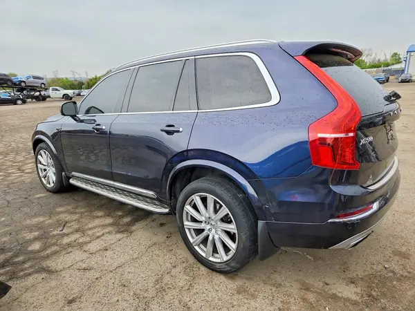 YV4A22PL1G1093509 2016 VOLVO XC90 - Image 2