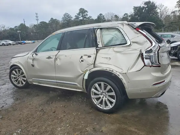 YV4A22PL1H1139373 2017 VOLVO XC90 - Image 2