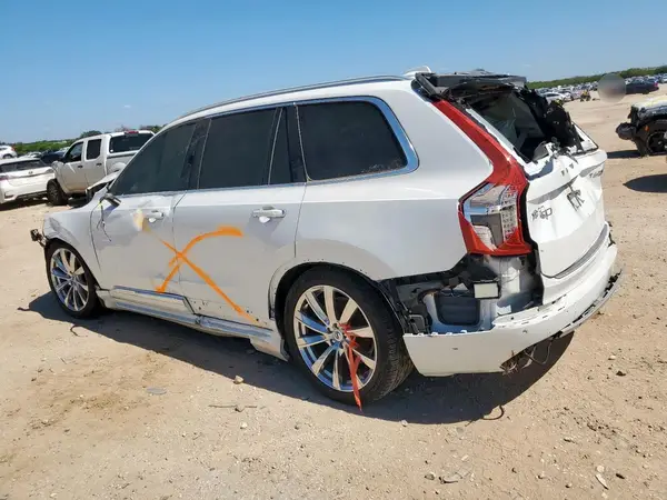 YV4A22PL1H1166637 2017 VOLVO XC90 - Image 2