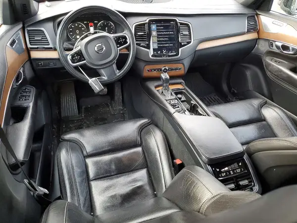 YV4A22PL1H1175760 2017 VOLVO XC90 - Image 8