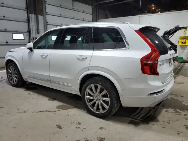 YV4A22PL1H1186161 2017 VOLVO XC90 - Image 2