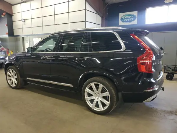 YV4A22PL1J1204308 2018 VOLVO XC90 - Image 2