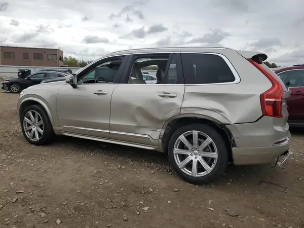 YV4A22PL1J1211162 2018 VOLVO XC90 - Image 2