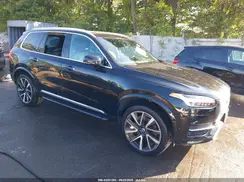 YV4A22PL1J1329275 2018 VOLVO XC90