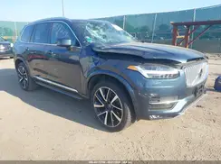 YV4A22PL1J1358372 2018 VOLVO XC90