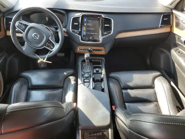 YV4A22PL1K1420452 2019 VOLVO XC90 - Image 8