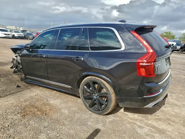 YV4A22PL1K1420774 2019 VOLVO XC90 - Image 2