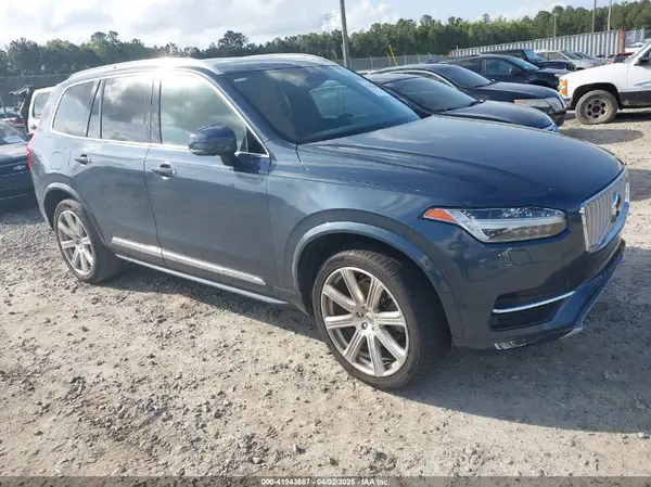YV4A22PL1K1456870 2019 VOLVO XC90 - Image 1
