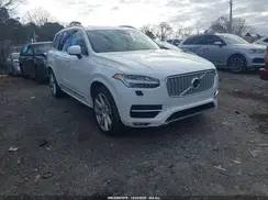 YV4A22PL1K1488346 2019 VOLVO XC90
