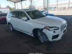 YV4A22PL1K1513424 2019 VOLVO XC90