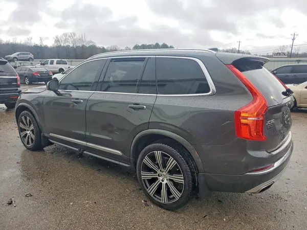 YV4A22PL1M1721497 2021 VOLVO XC90 - Image 2