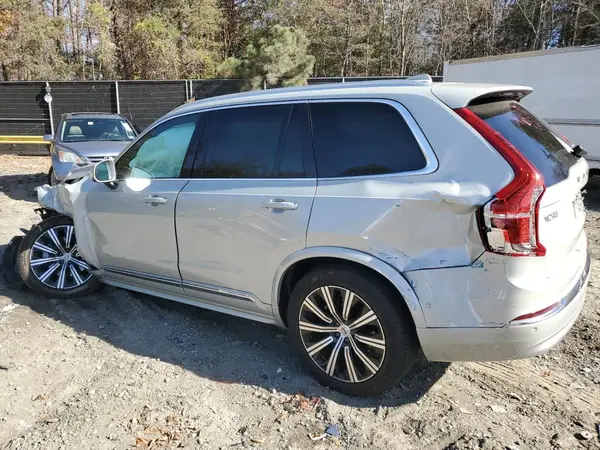 YV4A22PL1N1862099 2022 VOLVO XC90 - Image 2