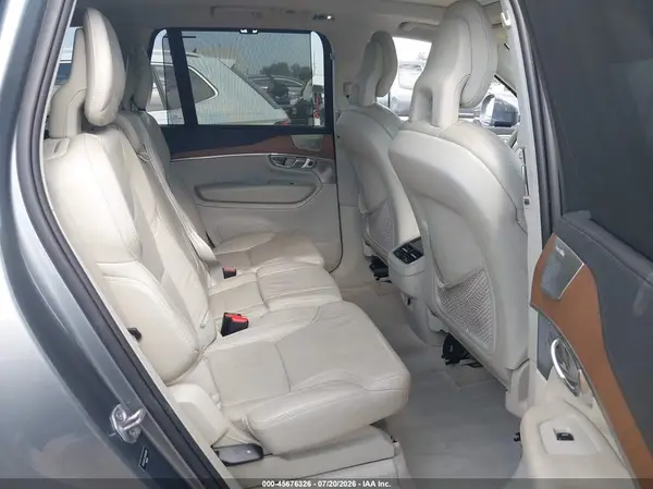 YV4A22PL2G1000769 2016 VOLVO XC90 - Image 8
