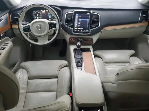 YV4A22PL2G1001758 2016 VOLVO XC90 - Image 8