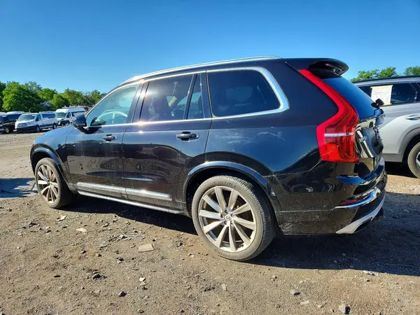YV4A22PL2G1014851 2016 VOLVO XC90 - Image 2