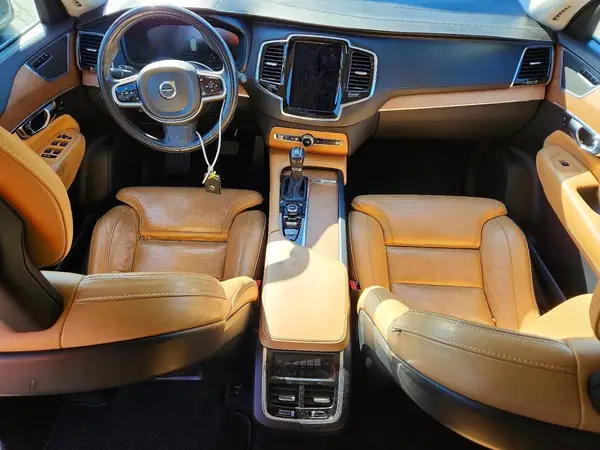 YV4A22PL2G1014851 2016 VOLVO XC90 - Image 8