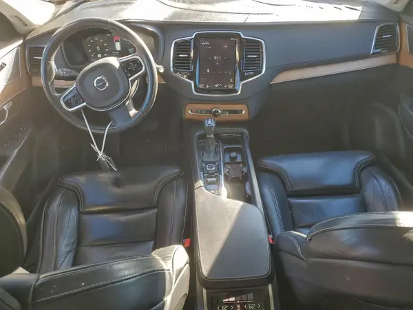 YV4A22PL2G1021086 2016 VOLVO XC90 - Image 8