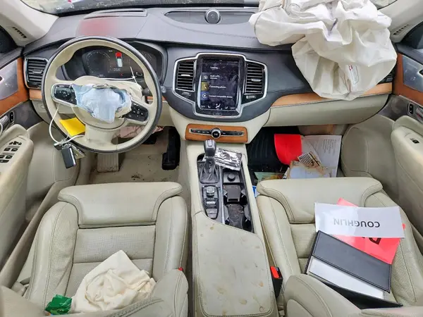 YV4A22PL2G1022710 2016 VOLVO XC90 - Image 8