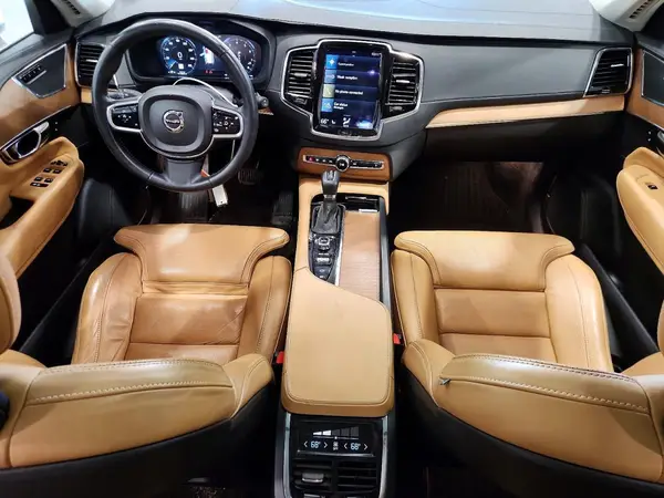 YV4A22PL2G1024473 2016 VOLVO XC90 - Image 8