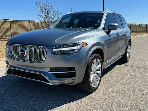 YV4A22PL2G1034517 2016 VOLVO XC90 - Image 2