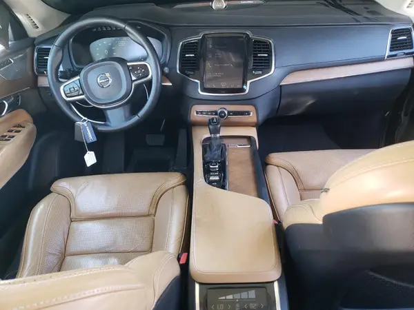 YV4A22PL2G1044108 2016 VOLVO XC90 - Image 8