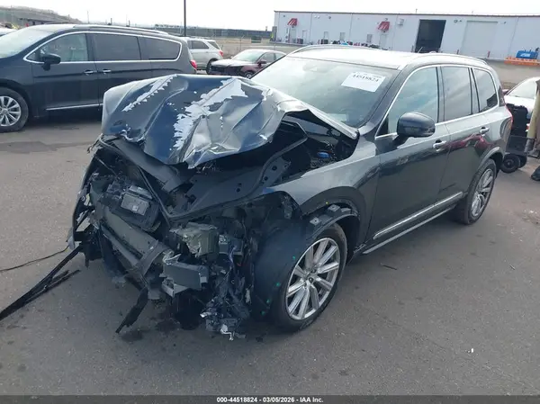 YV4A22PL2G1050832 2016 VOLVO XC90 - Image 2