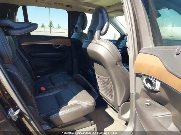 YV4A22PL2G1055996 2016 VOLVO XC90 - Image 8