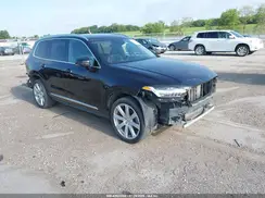 YV4A22PL2H1163228 2017 VOLVO XC90