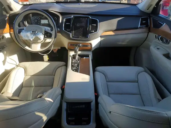 YV4A22PL2H1163567 2017 VOLVO XC90 - Image 8