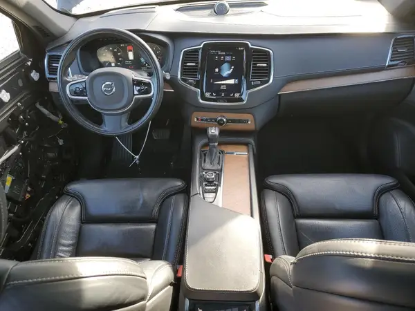 YV4A22PL2H1181180 2017 VOLVO XC90 - Image 8