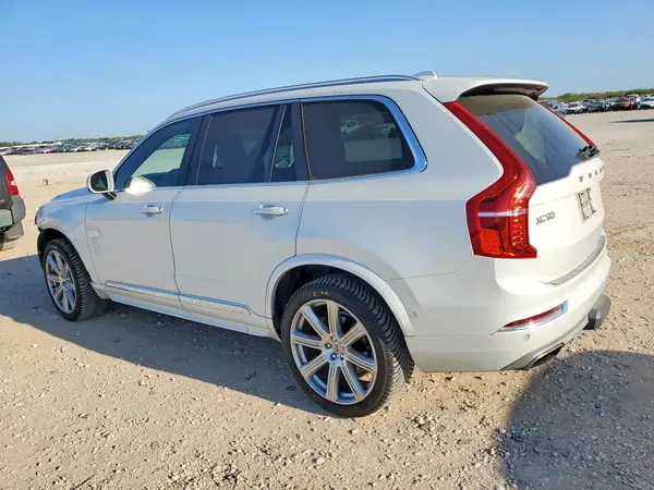YV4A22PL2H1184080 2017 VOLVO XC90 - Image 2