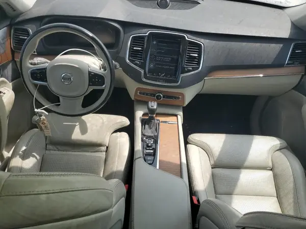 YV4A22PL2H1186508 2017 VOLVO XC90 - Image 8