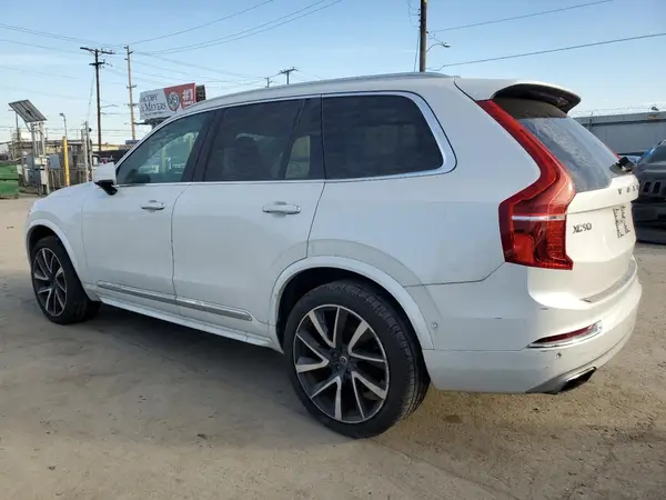 YV4A22PL2J1206729 2018 VOLVO XC90 - Image 2