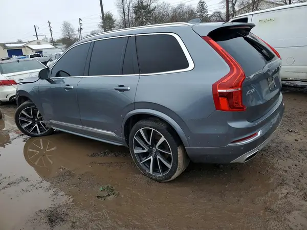 YV4A22PL2J1330659 2018 VOLVO XC90 - Image 2