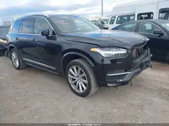 YV4A22PL2J1332766 2018 VOLVO XC90