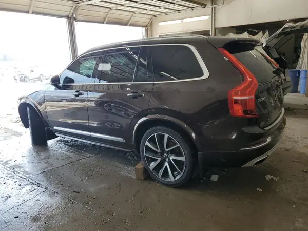 YV4A22PL2J1337787 2018 VOLVO XC90 - Image 2