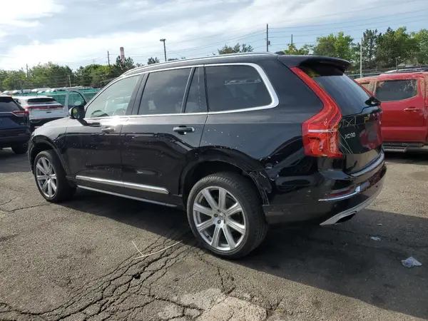 YV4A22PL2J1344867 2018 VOLVO XC90 - Image 2