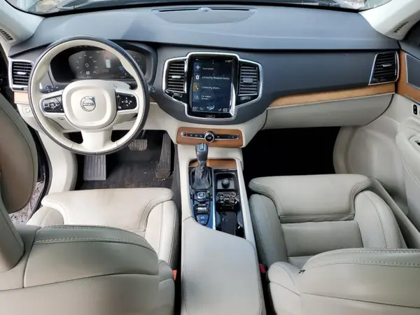 YV4A22PL2J1366948 2018 VOLVO XC90 - Image 8