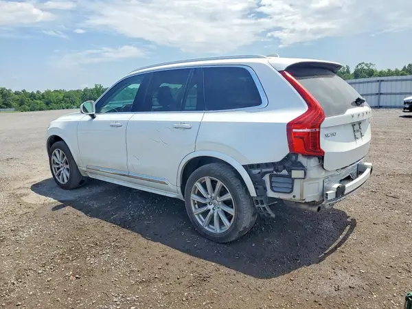 YV4A22PL2J1372913 2018 VOLVO XC90 - Image 2