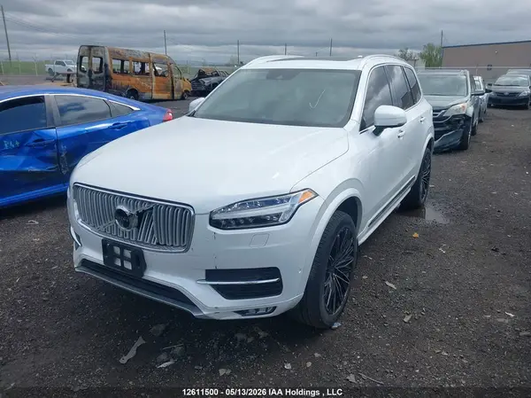 YV4A22PL2K1436191 2019 VOLVO XC90 - Image 2